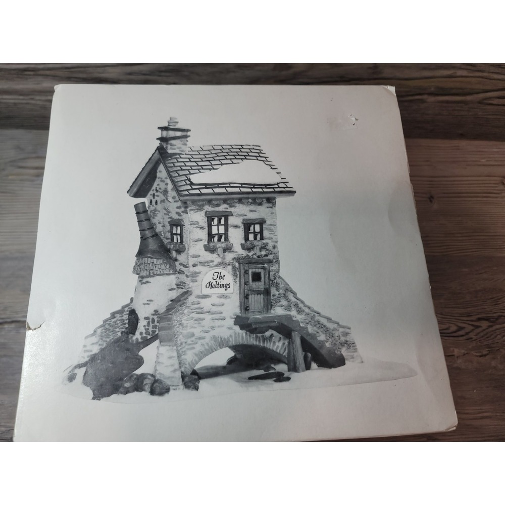 Department 56 Dickens Village "The Maltings" Porcelain Building Retired